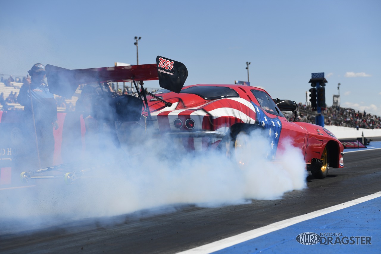 NHRA Arizona Nationals Friday photo gallery NHRA